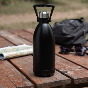 Trekk Cove 1.5L Vacuum Insulated Stainless Steel Bottle